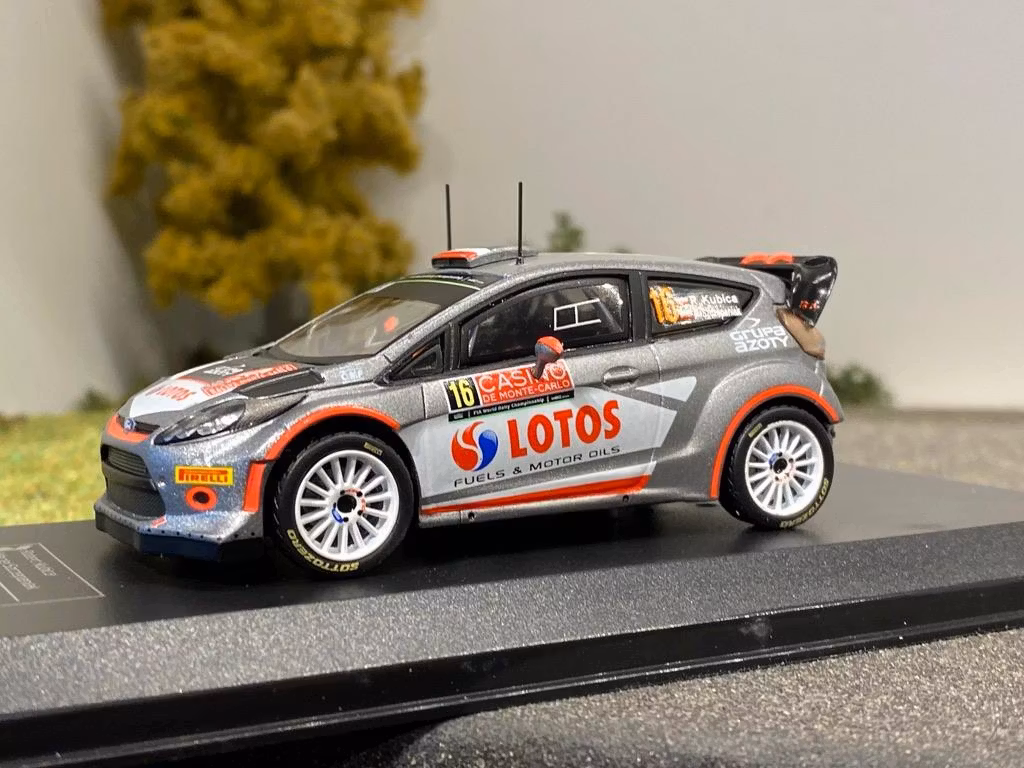 1/43 Ford Fiesta RS WRC "Rally Monte Carlo 2015" LOTOS - Direkt Collections SA