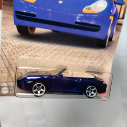 Skala 1/64 MATCHBOX - Germany - Porsche 911 Carrera Cabriolet