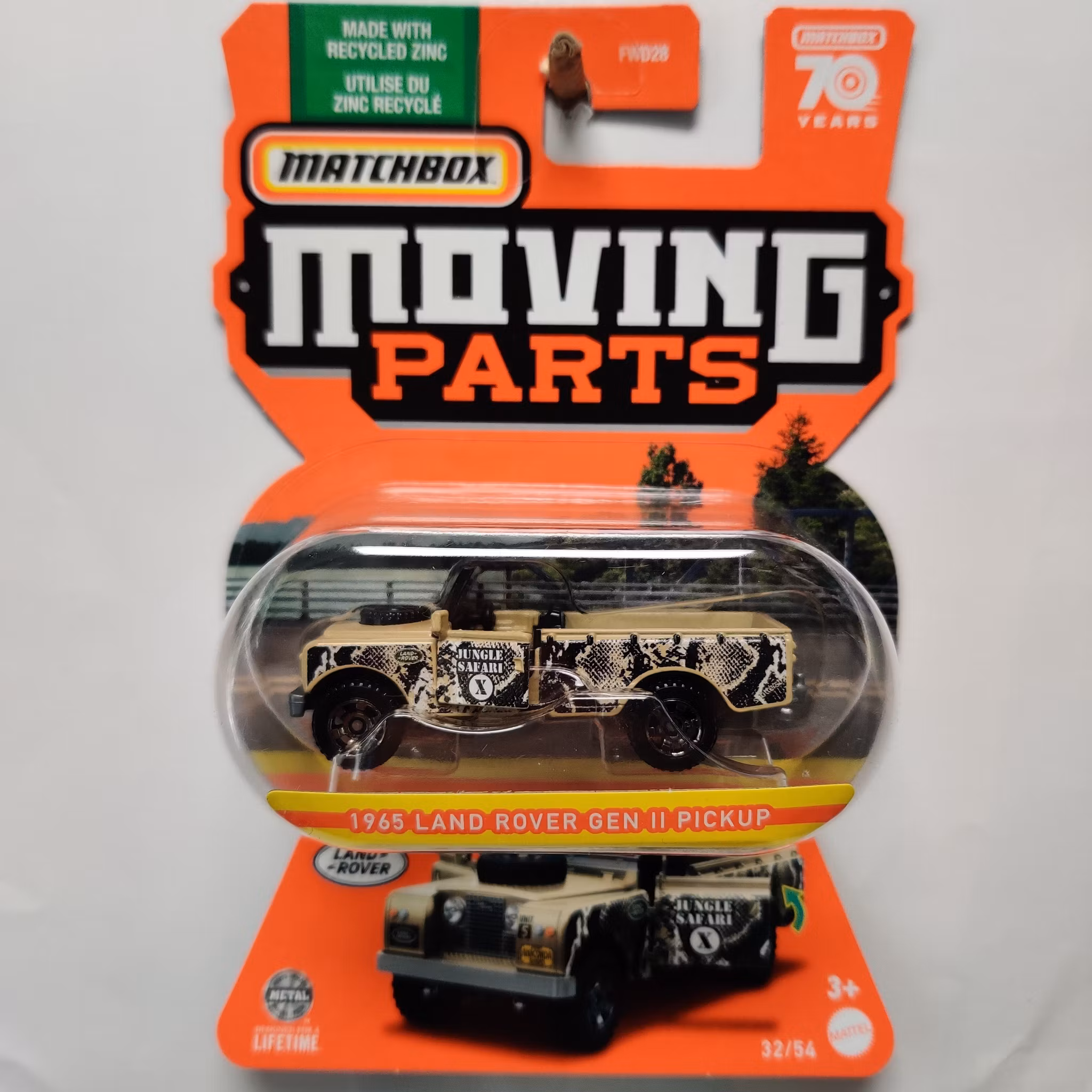 Skala 1/64 Matchbox "Moving Parts" - Land Rover Gen II Pickup 1965