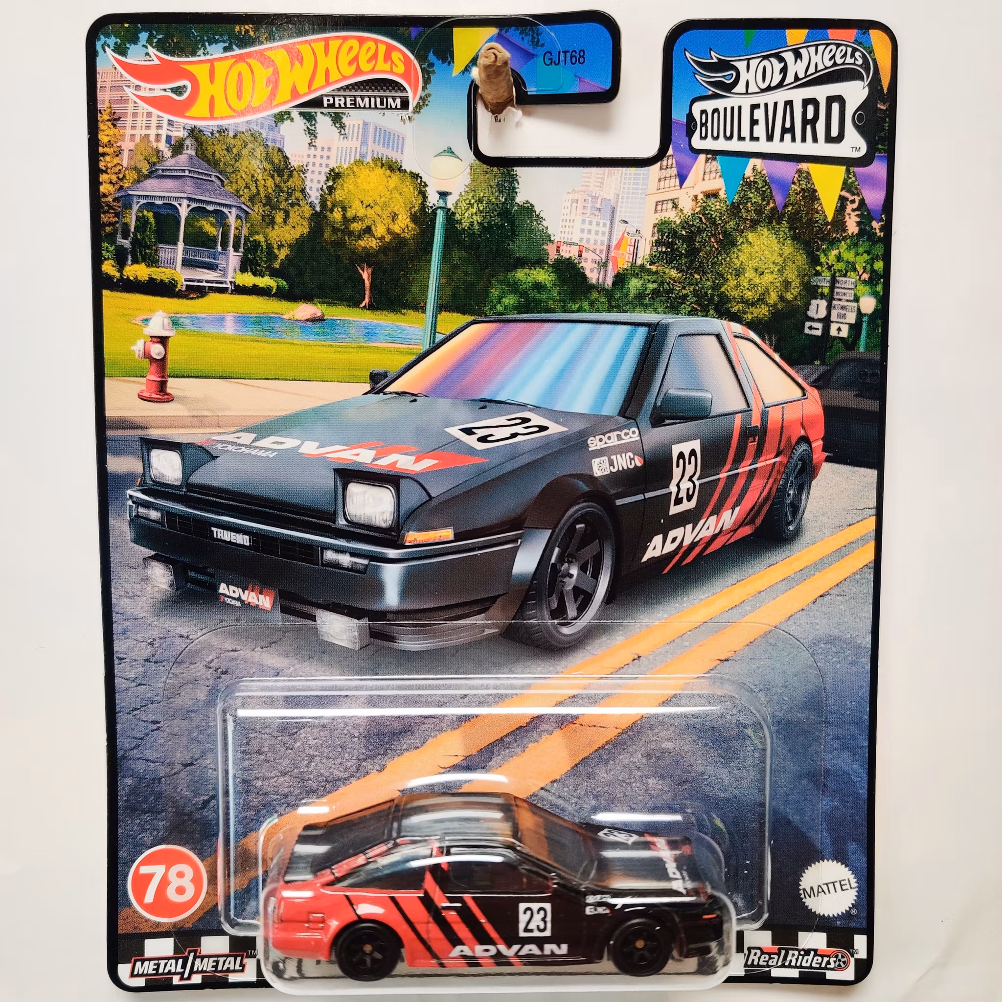 Skala 1/64 Hot Wheels Premium, Boulevard, Toyota AE86 Sprinter Trueno
