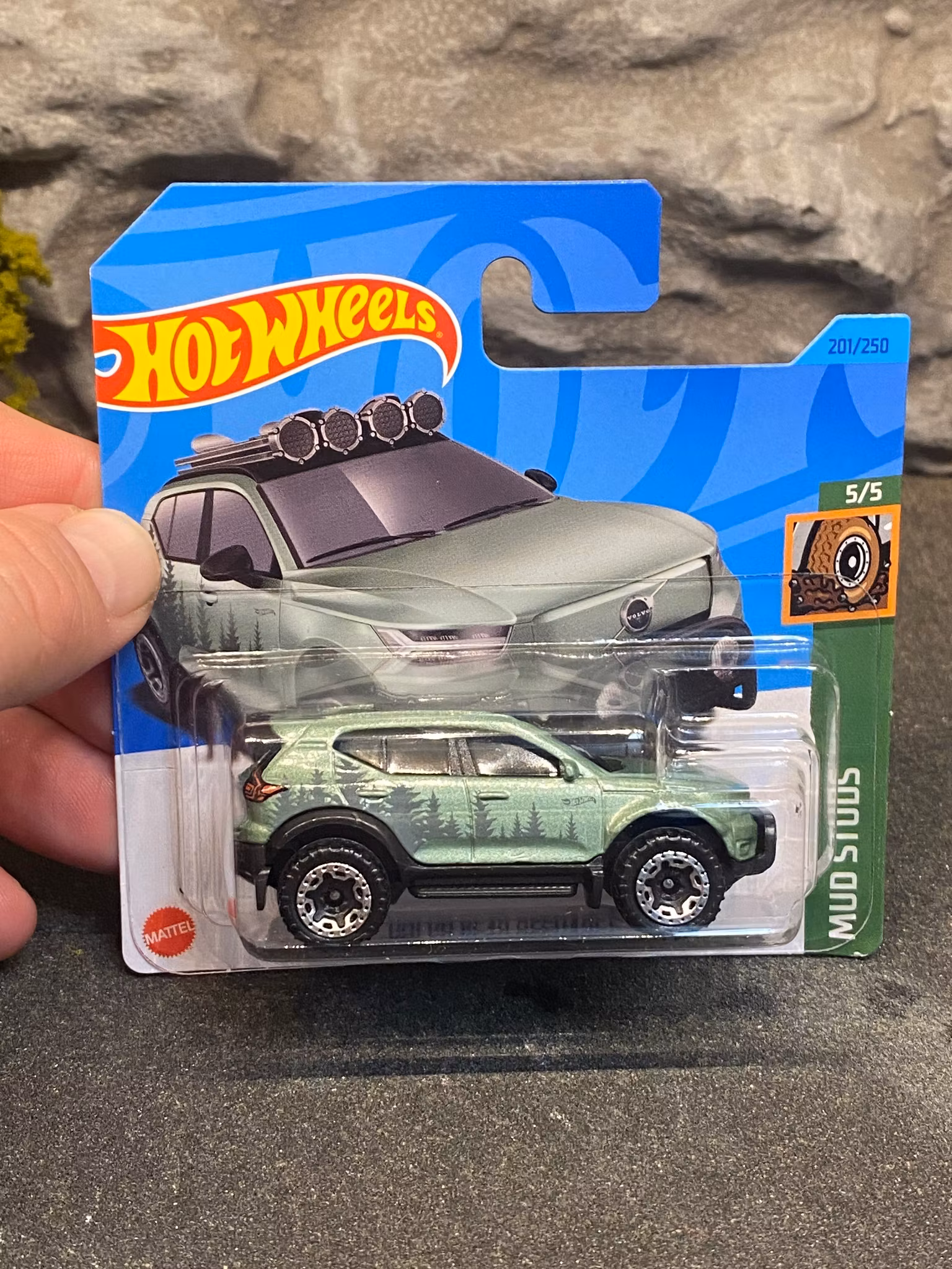 NEW! Skala 1/64, Hot Wheels: Volvo XC40 Recharge