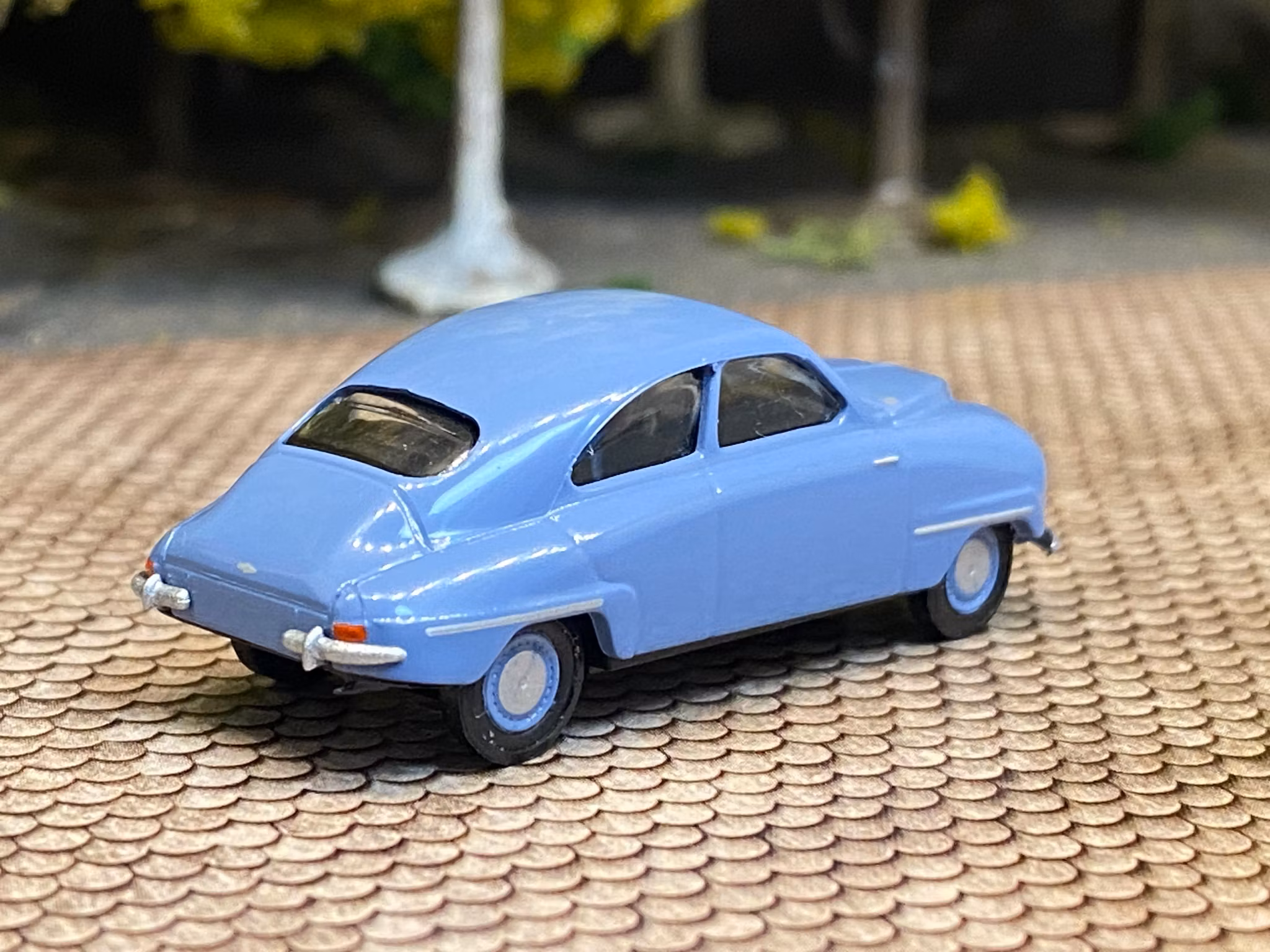 Skala 1/87 H0 - SAAB 92, Blue-grey fr Brekina