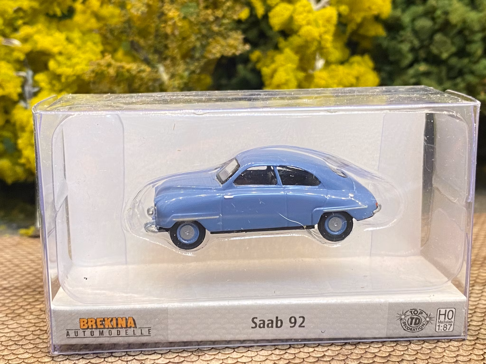 Skala 1/87 H0 - SAAB 92, Blue-grey fr Brekina