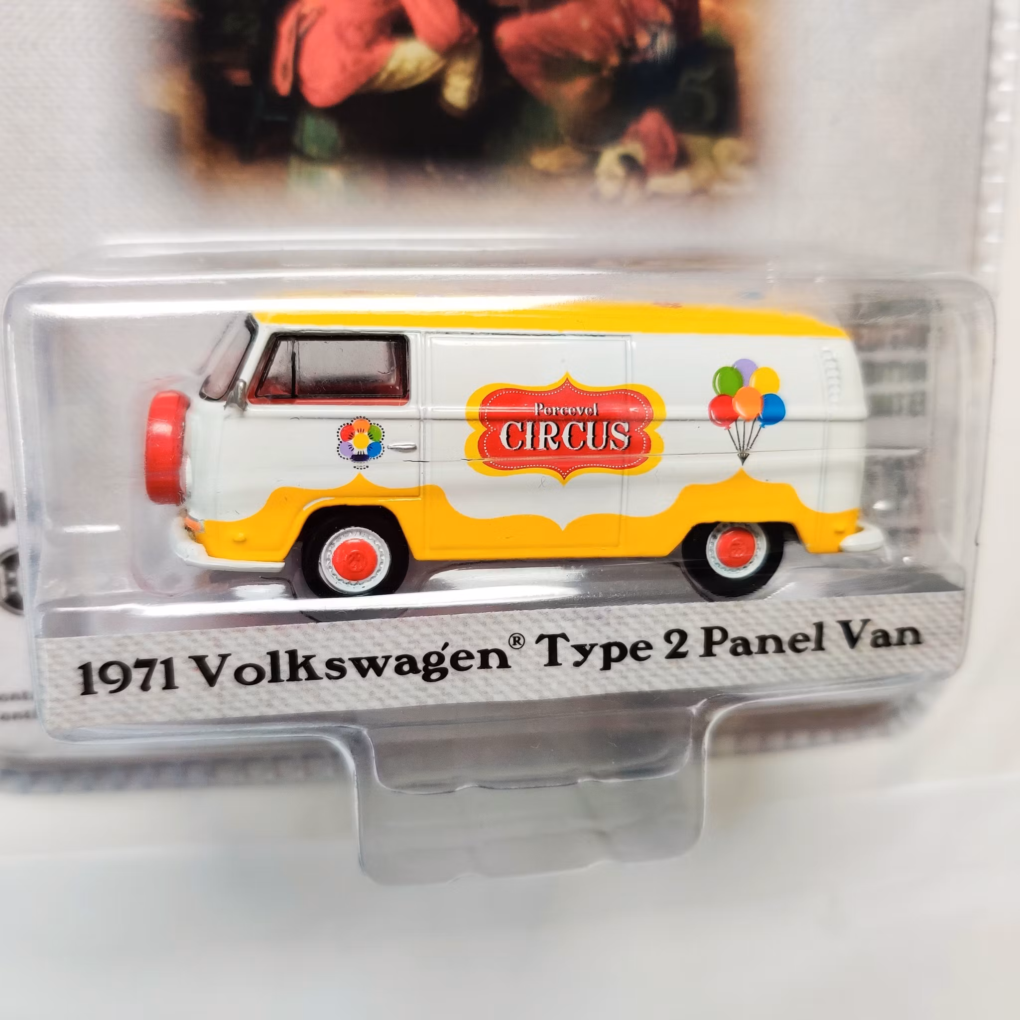 Skala 1/64 Greenlight "Norman Rockwell" Volkswagen Type 2 T2 Panel Van "Percevel Circus"