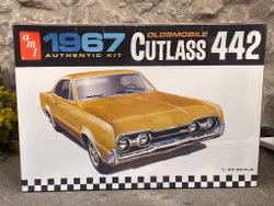 Skala 1/25 - 1967 Oldsmobile Cutlass 442 plastic model kit fr AMT