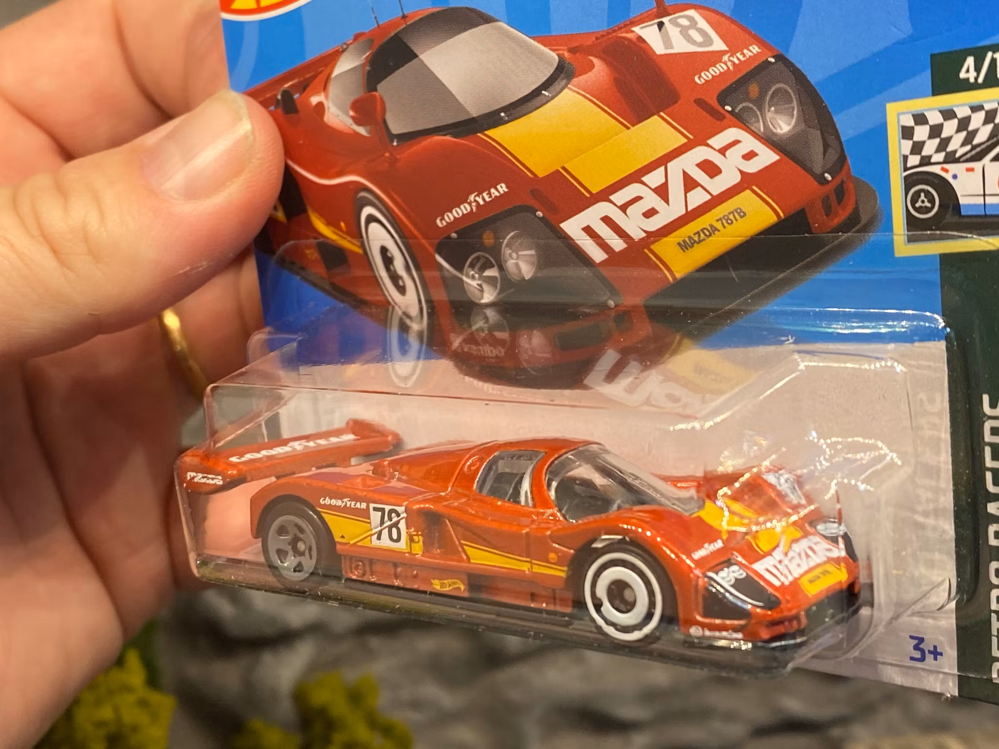 Skala 1/64 Hot Wheels, Mazda 787B