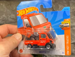 Skala 1/64 Hot Wheels "HW HOT TRUCKS"": Mighty K, Red
