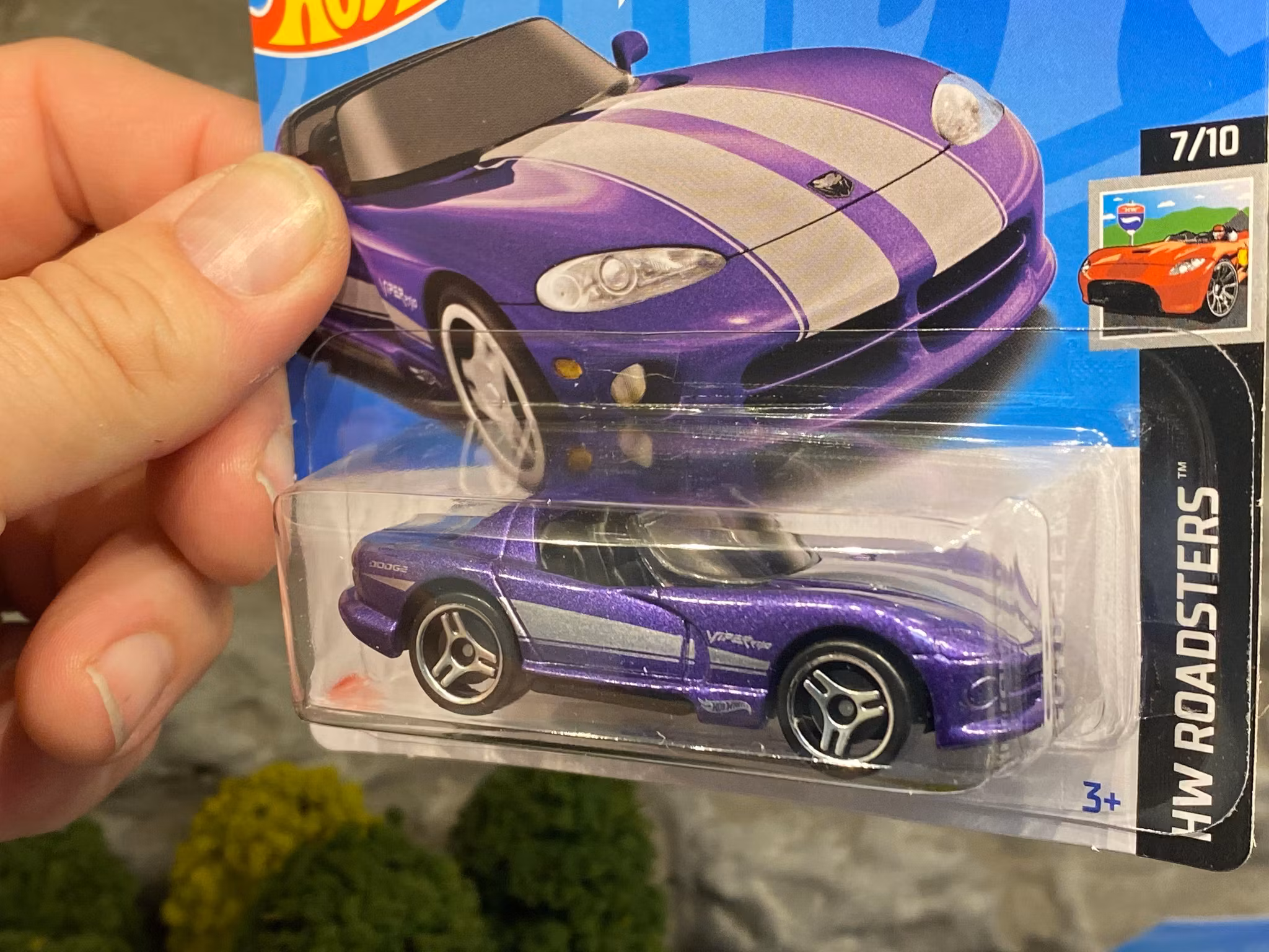 Skala 1/64 Hot Wheels: Dodge Viper RT/10, Purple