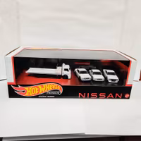 Skala 1/64 Nissan Skyline Premium Set #14 m 3 bilar & lastbil