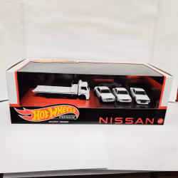 Skala 1/64 Nissan Skyline Premium Set #14 m 3 bilar & lastbil