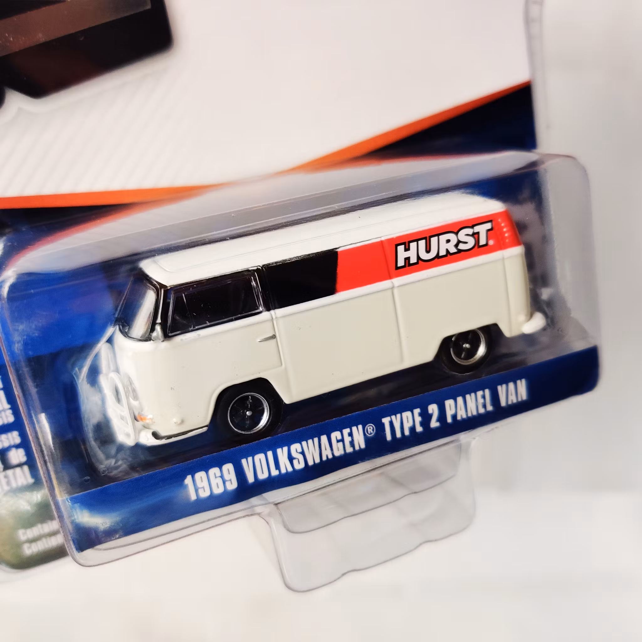 Skala 1/64 Greenlight "Club V-dub" Volkswagen Type 2 T2 Panel Van "Hurst"