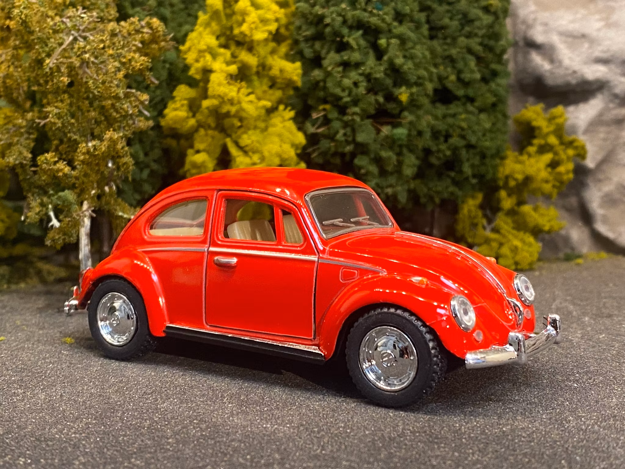 Skala 1/32 Volkswagen Beetle/Bubbla Typ 1 1967' Red fr Kinsmart