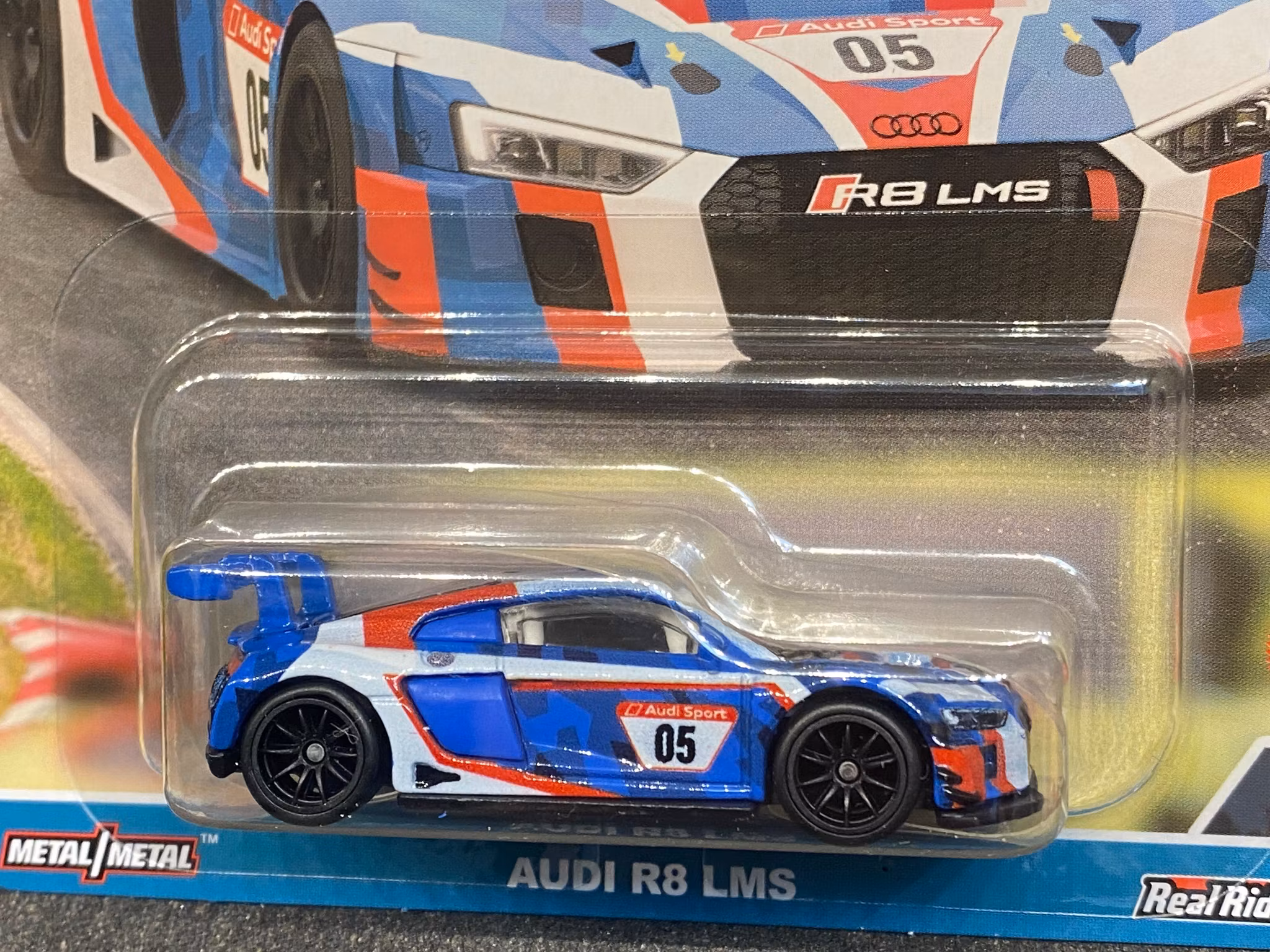 Skala 1/64 Hot Wheels Premium Race Day: Audi R8 LMS