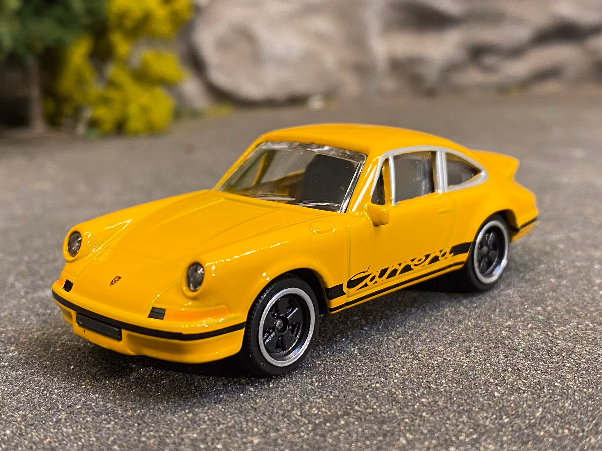 Skala 1/64 Porsche 911 Carrera RS 2,7 fr Majorette - Porsche Edition