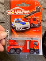 Skala 1/64 (1/87) fr Majorette: MAN TGS, Räddningstjänsten "Svensk" Brandbil