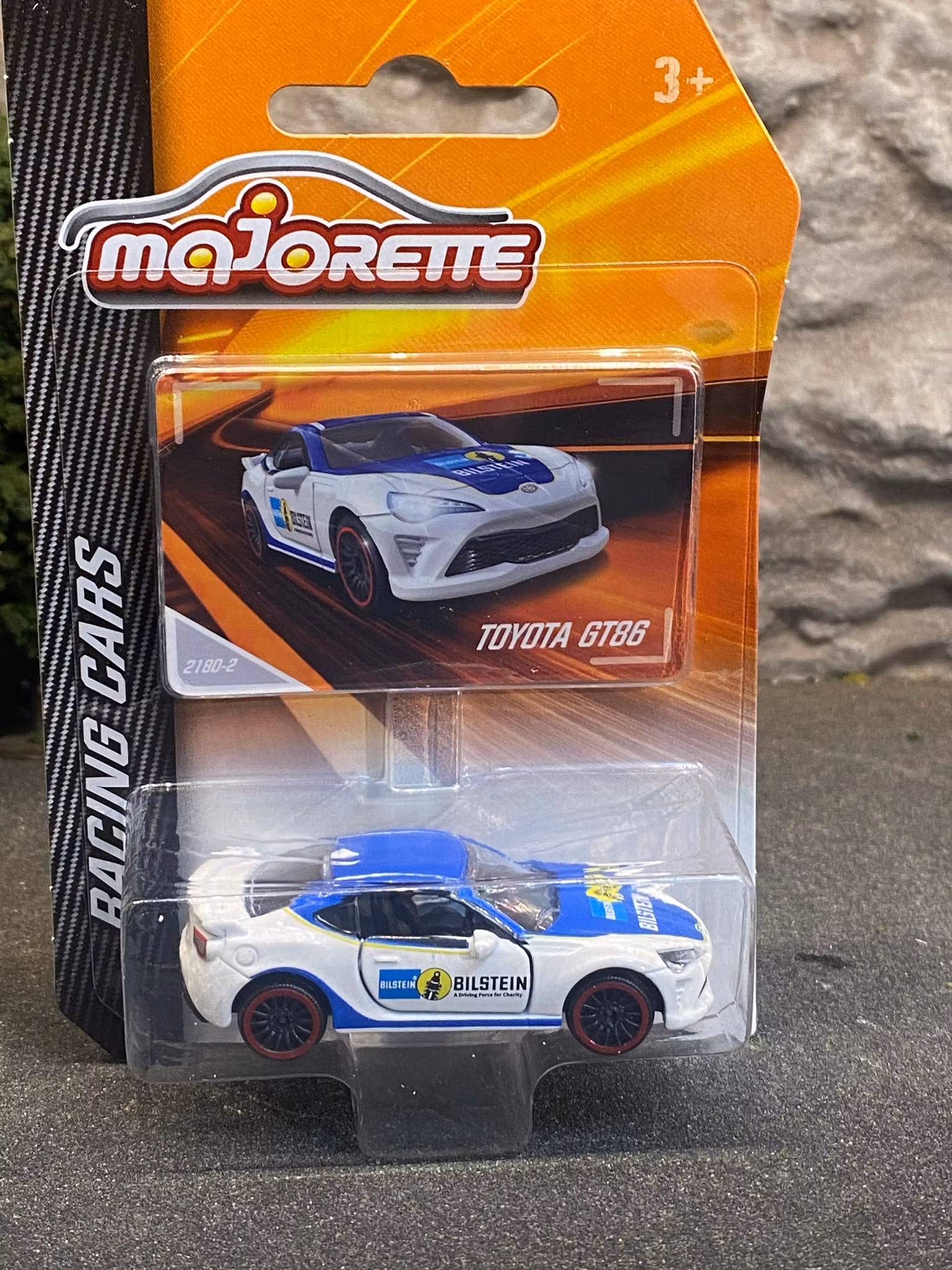 Skala 1/64 fr Majorette - Racing Cars: Toyota GT86