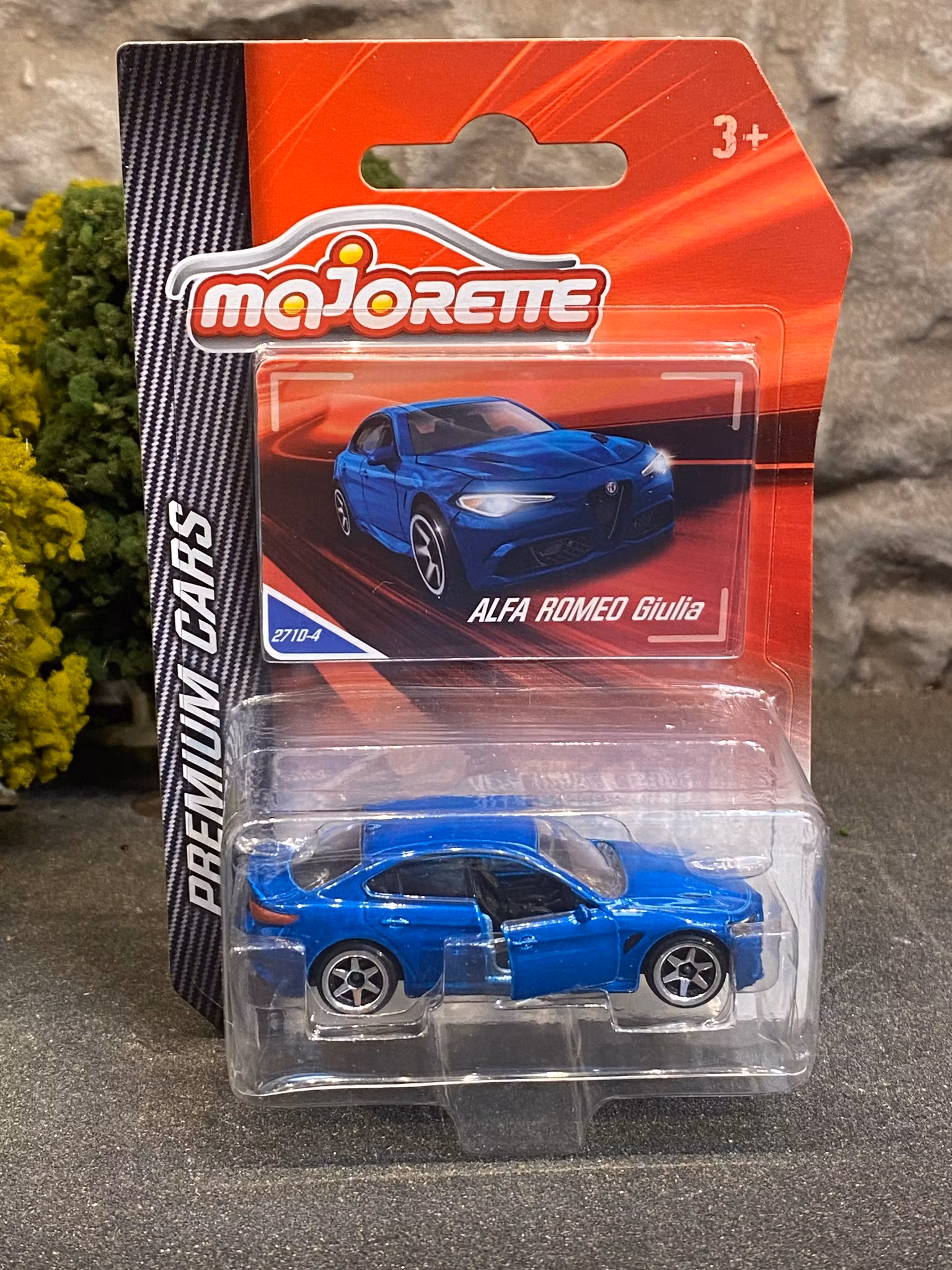 Skala 1/64 fr Majorette - Premium Cars: Alfa Romeo Giulia