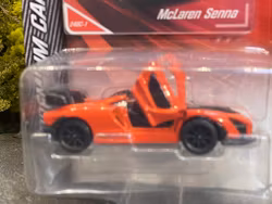 Skala 1/64 fr Majorette - Premium Cars: McLaren Senna, Orange