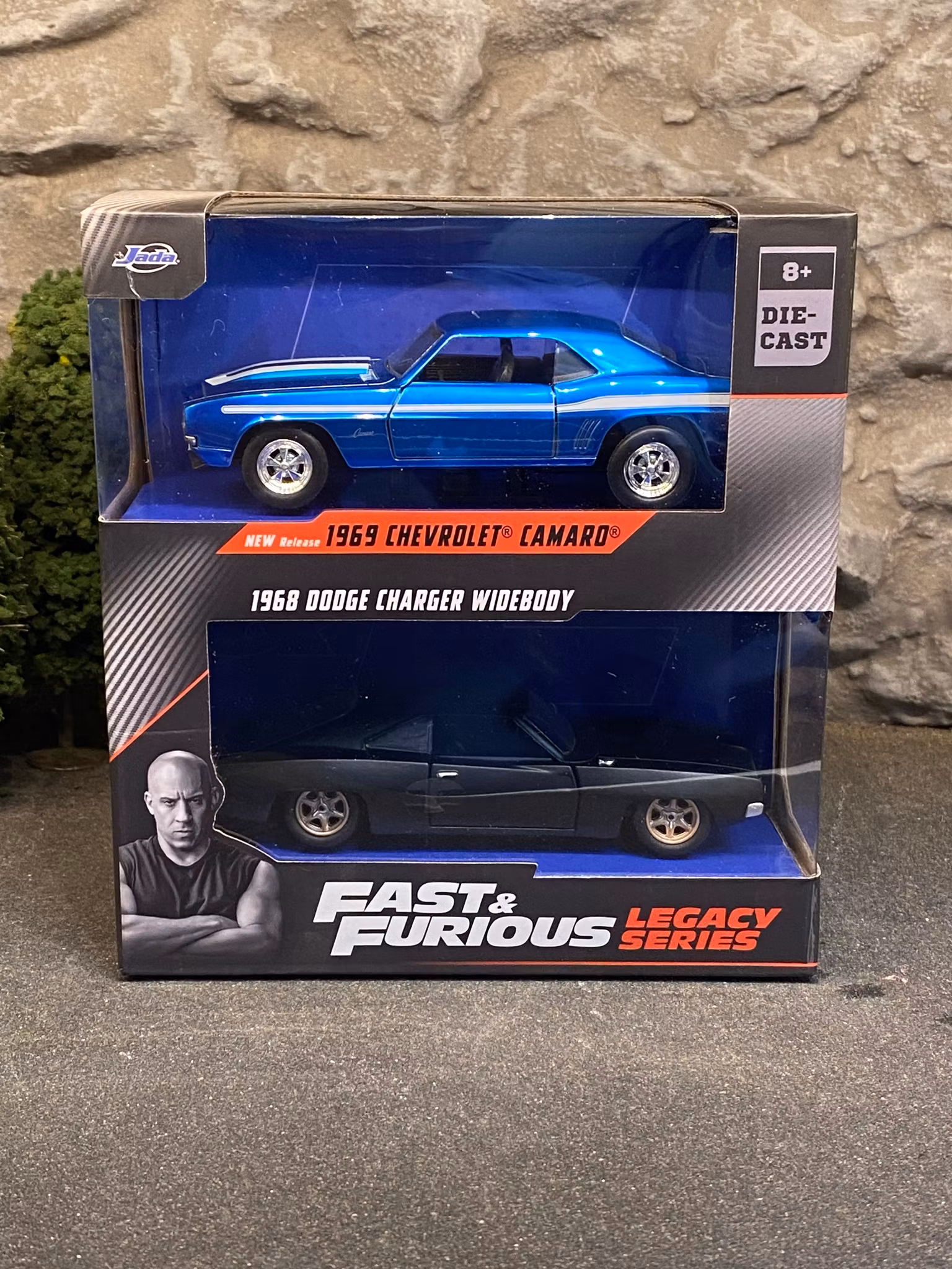 Skala 1/32 Fast & Furious 2-pack Charger WB 68' + Camaro 69' fr Jada