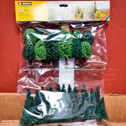 NOCH 26811 H0 TT Mixade skogs träd/Mixed forrest Trees 25 stycken/pcs