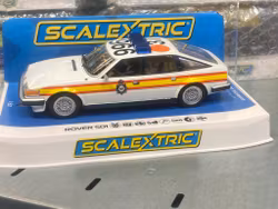 Skala 1/32 Scalextric Slotcar: Rover SD1 - Police Edition