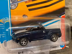 Skala 1/64 Chevrolet SSR, Bermuda blue w Wh Stripes fr Johnny Lightning
