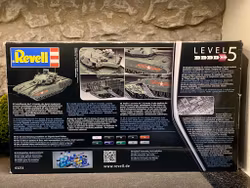 Skala 1/35 Model kit Russian Main Battle Tank, T-14 Armata fr Revell