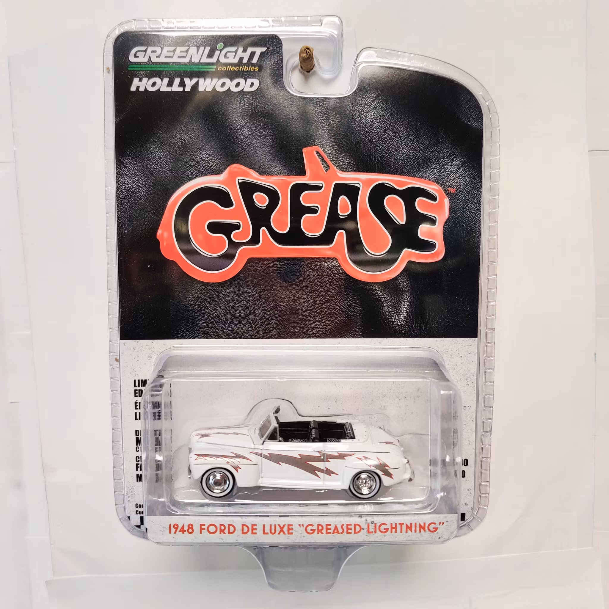 Skala 1/64 1948 Ford De Luxe "Greased Lightning" fr Greenlight Hollywood "Grease"