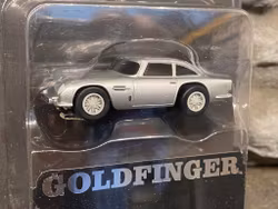 Skala 1/64 MicroScalextric Slot Car: Aston Martin DB5 Goldfinger 007 James Bond