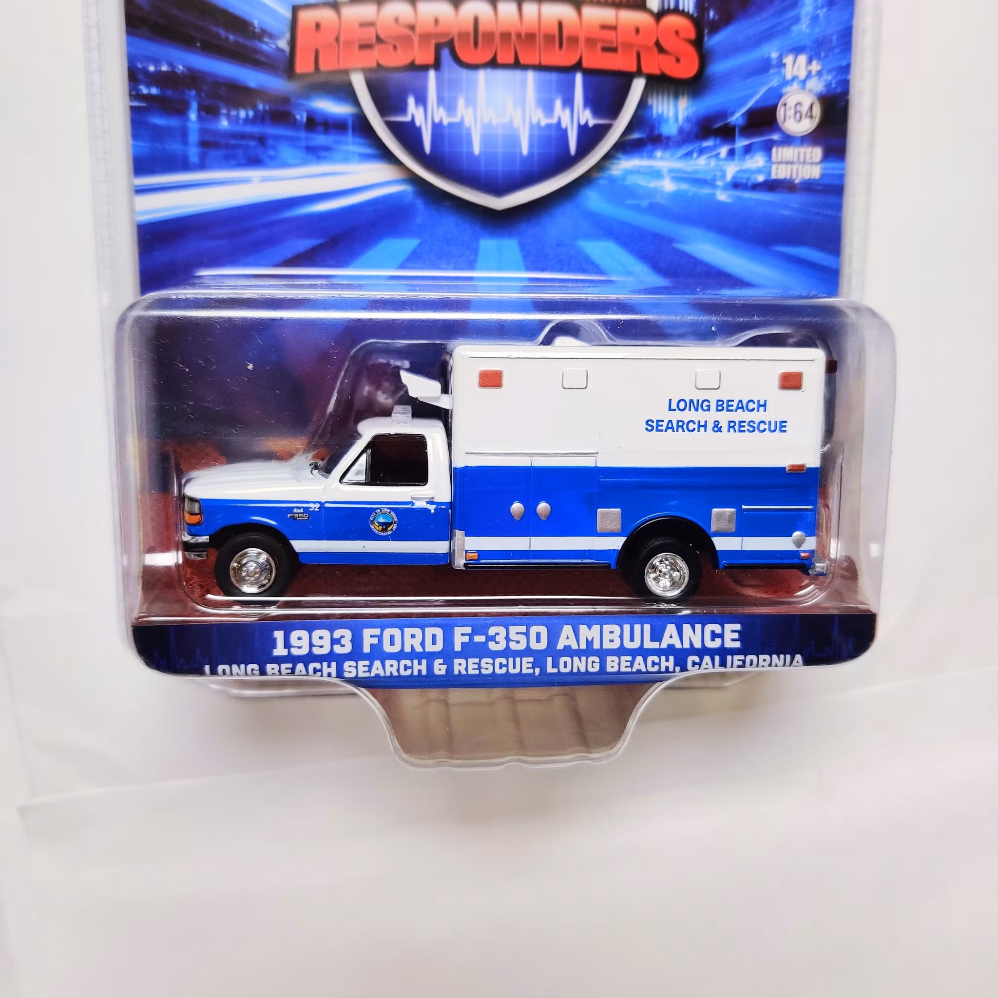 Skala 1/64 Greenlight Excl. "First Responders" 1993 Ford-F350 Ambulance Lim.Ed
