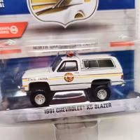 Skala 1/64 Greenlight "Hot Pursuit" 1991 Chevrolet K5 Blazer S.44