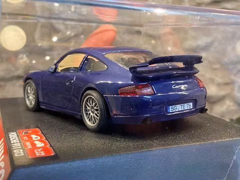 Skala 1/32 Analog Slotcar: Porsche 911 GT3, Bkue - 50234 fr NINCO