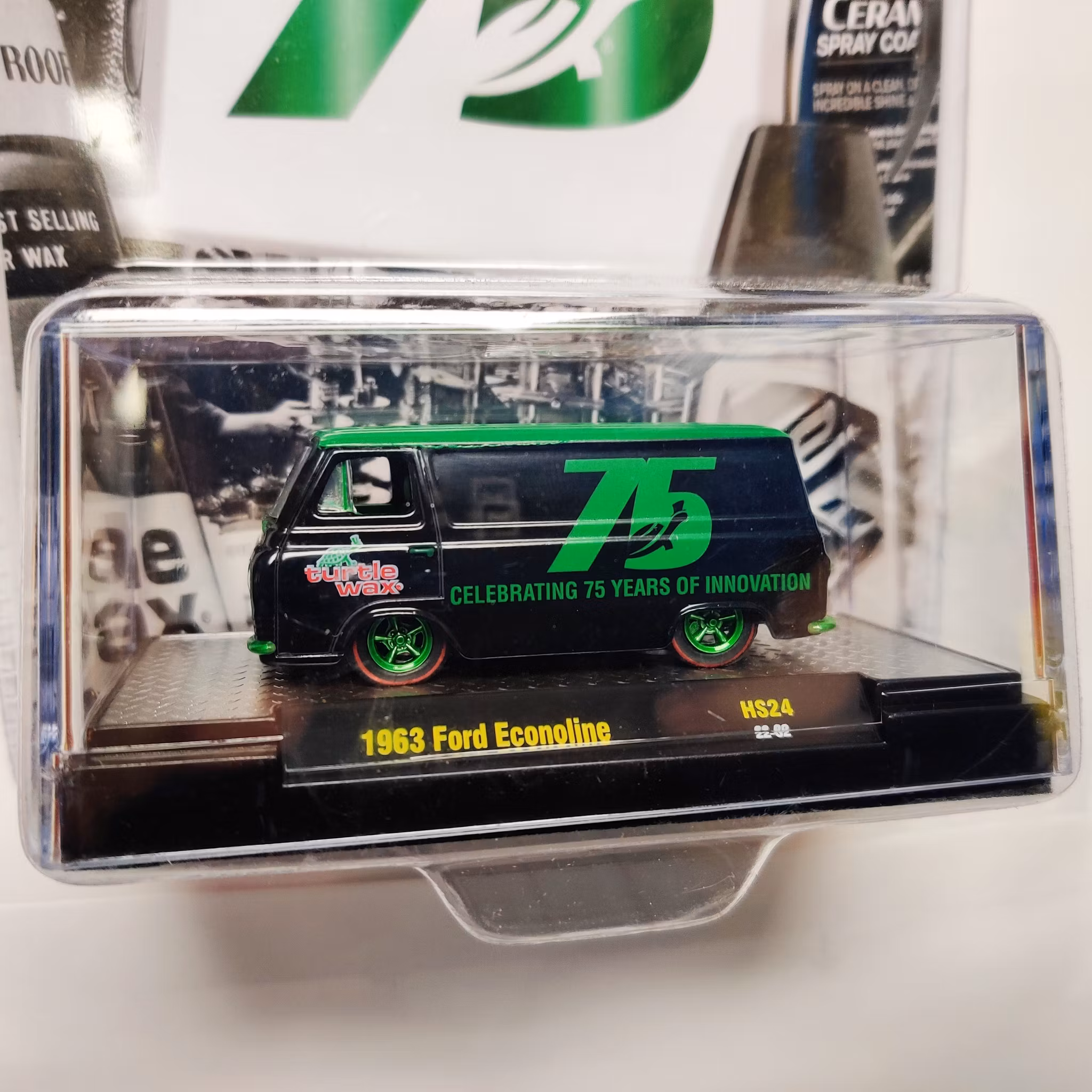 Skala 1/64 M2 machines "turtle wax" 1963 Ford Econoline Lim.Ed