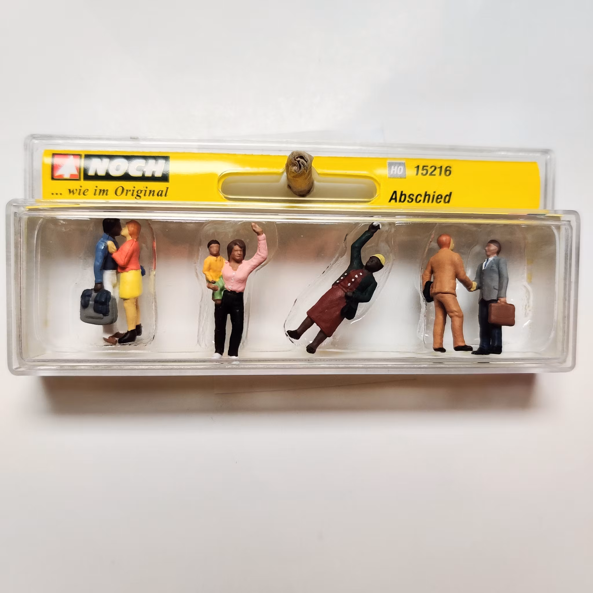 NOCH 15216 Skala H0, Figurer Människor som tar farväl/Figures People saying goodby