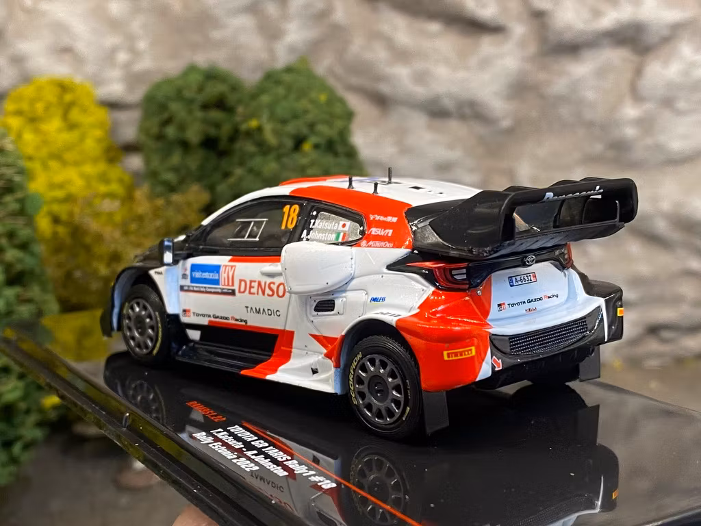 Skala 1/43 Toyota GR Yaris Rally1 #18, Rally Estonia 2022 HY fr IXO Models