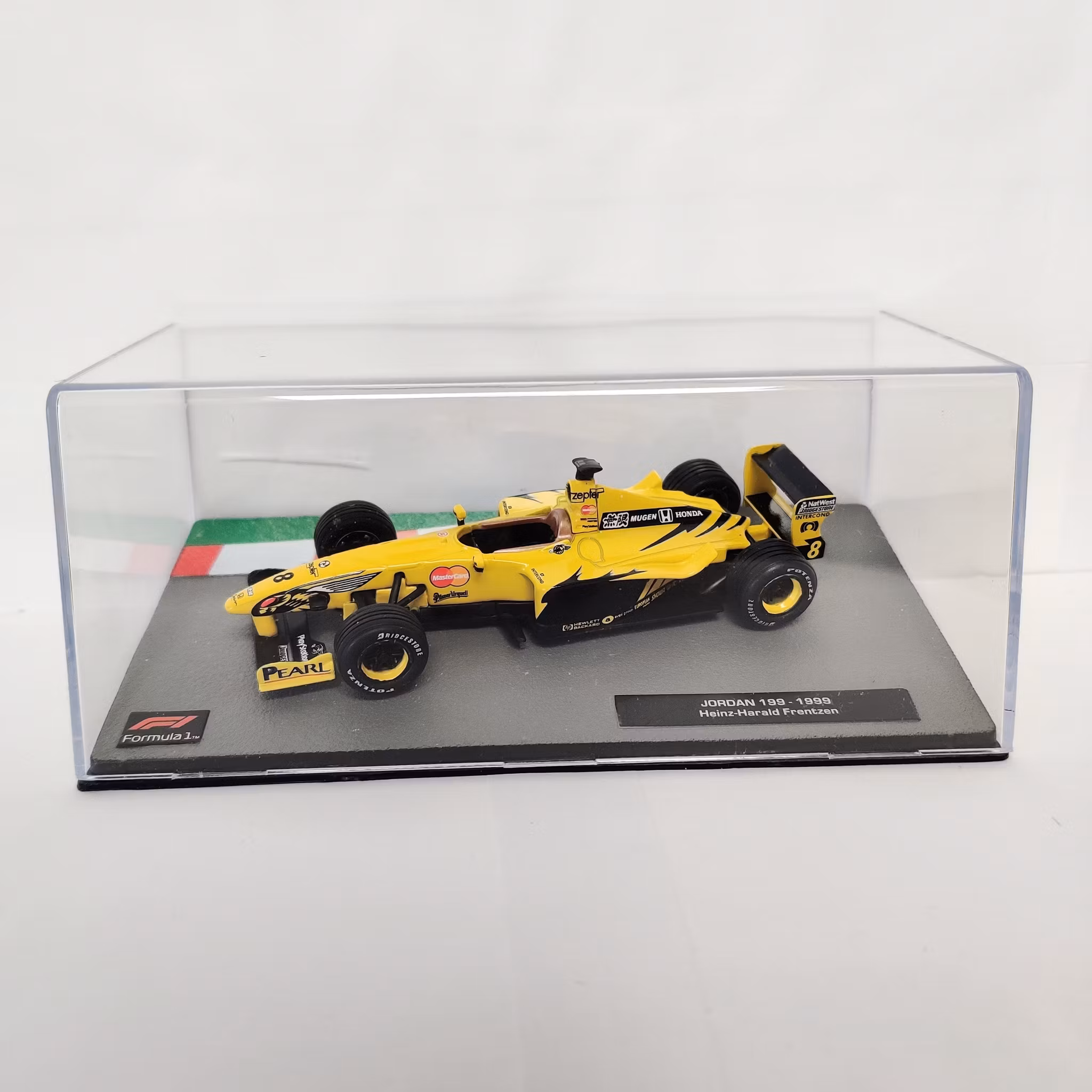 Skala 1/43 Formula 1, Jordan 199 - 1999, Heinz-Harald Frentzen - Fotoexempel