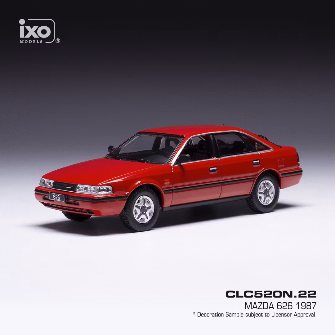 Skala 1/43 MAZDA 626 87', röd/red metalic, fr IXO models