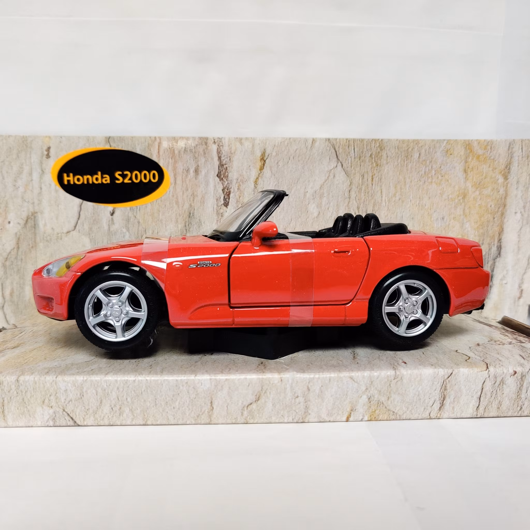 Skala 1/24 Honda S2000 fr Maisto