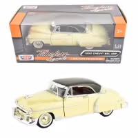 Skala 1/24: CHEVY BEL AIR 1950, Beige fr MotorMax