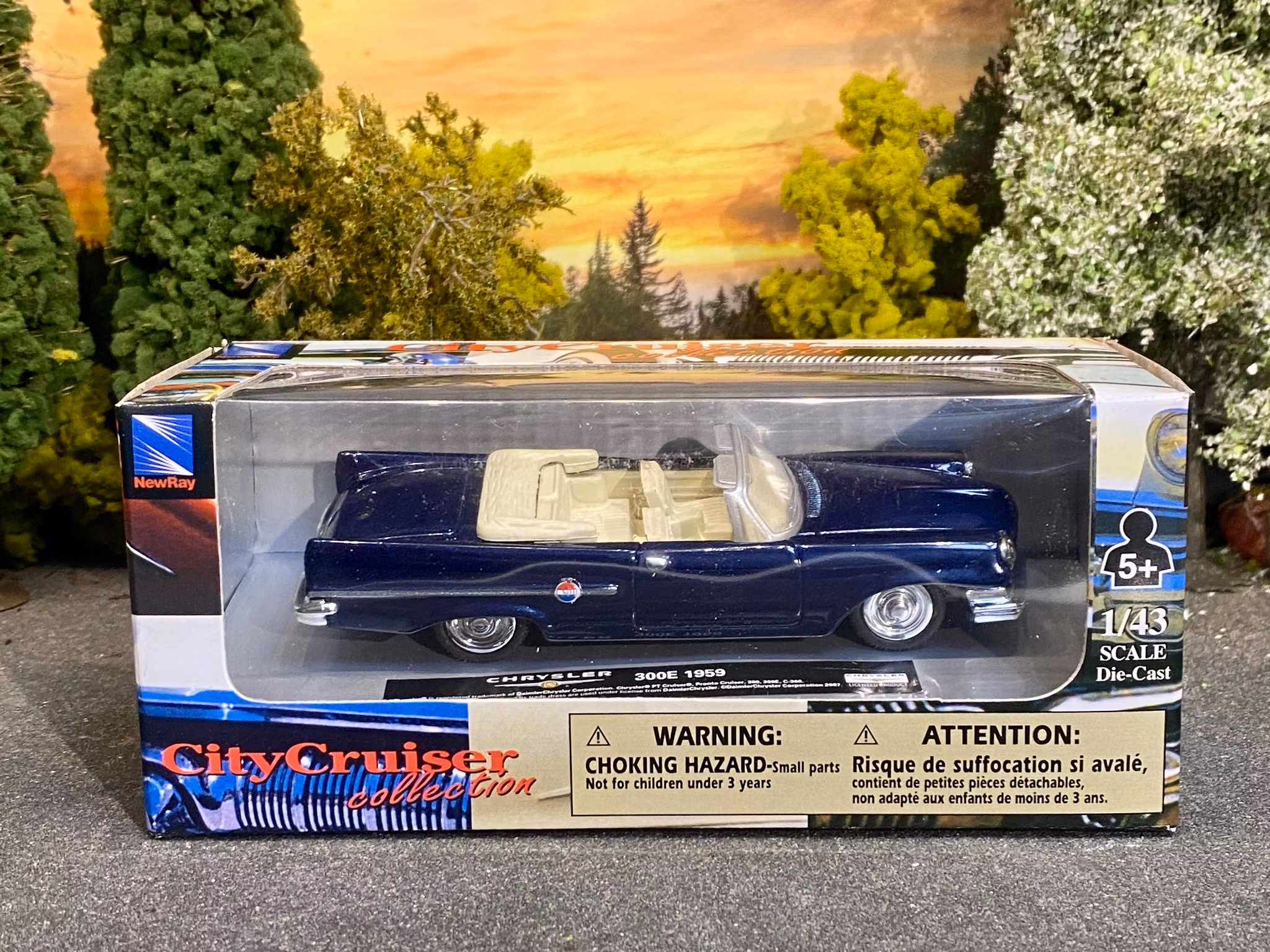 Skala 1/43 Chrysler 300E 59' Blue fr New-Ray - City Cruiser Collection