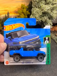 Skala 1/64 Hot Wheels: GMC Hummer EV