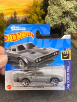 Skala 1/64 Hot Wheels: ICE Charger