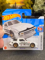 Skala 1/64 Hot Wheels: Mazda RX-7 Police