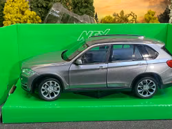 Skala 1/24 BMW X5, Grey fr Nex models / Welly