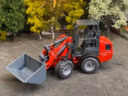 Skala 1/32 3059 Weidemann Hoftrac fr SIKU Farmer