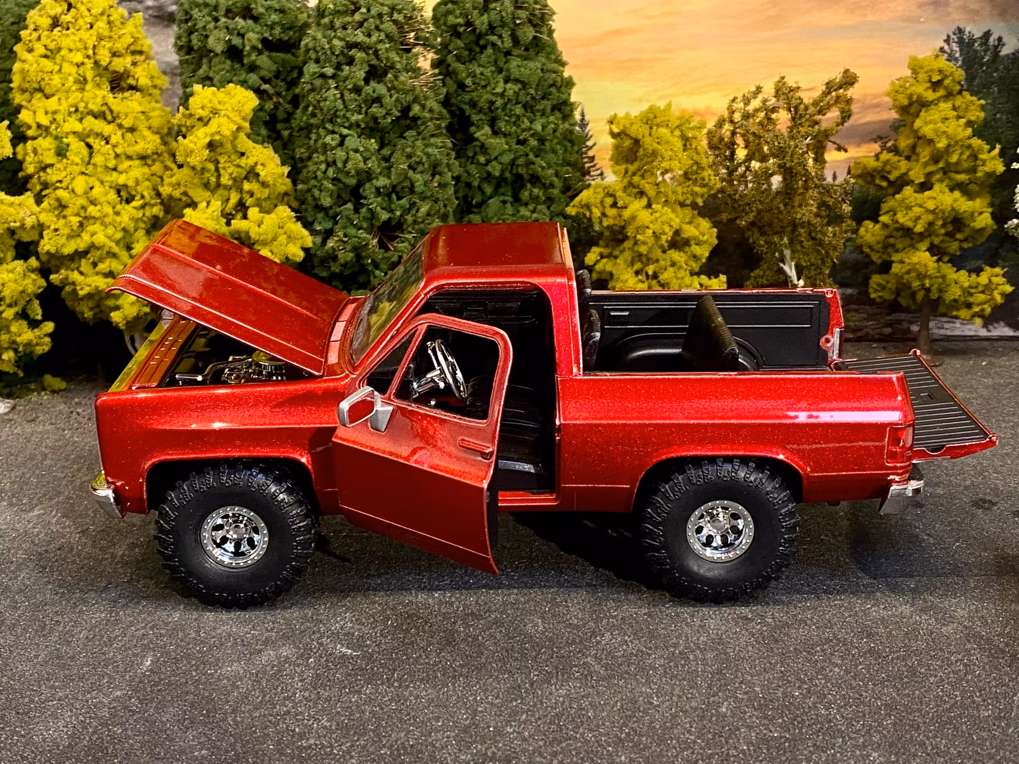 Skala 1/24: Chevy K5 Blazer 1980' Red/white fr Jada "Just Trucks"