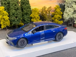 Skala 1/24 (1/27) EQS by Mercedes EQ  fr Maisto Special Edition