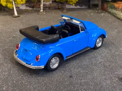 Skala 1/34 - 1/39 Volkswagen Beetle Conv. Blue fr Nex models / Welly