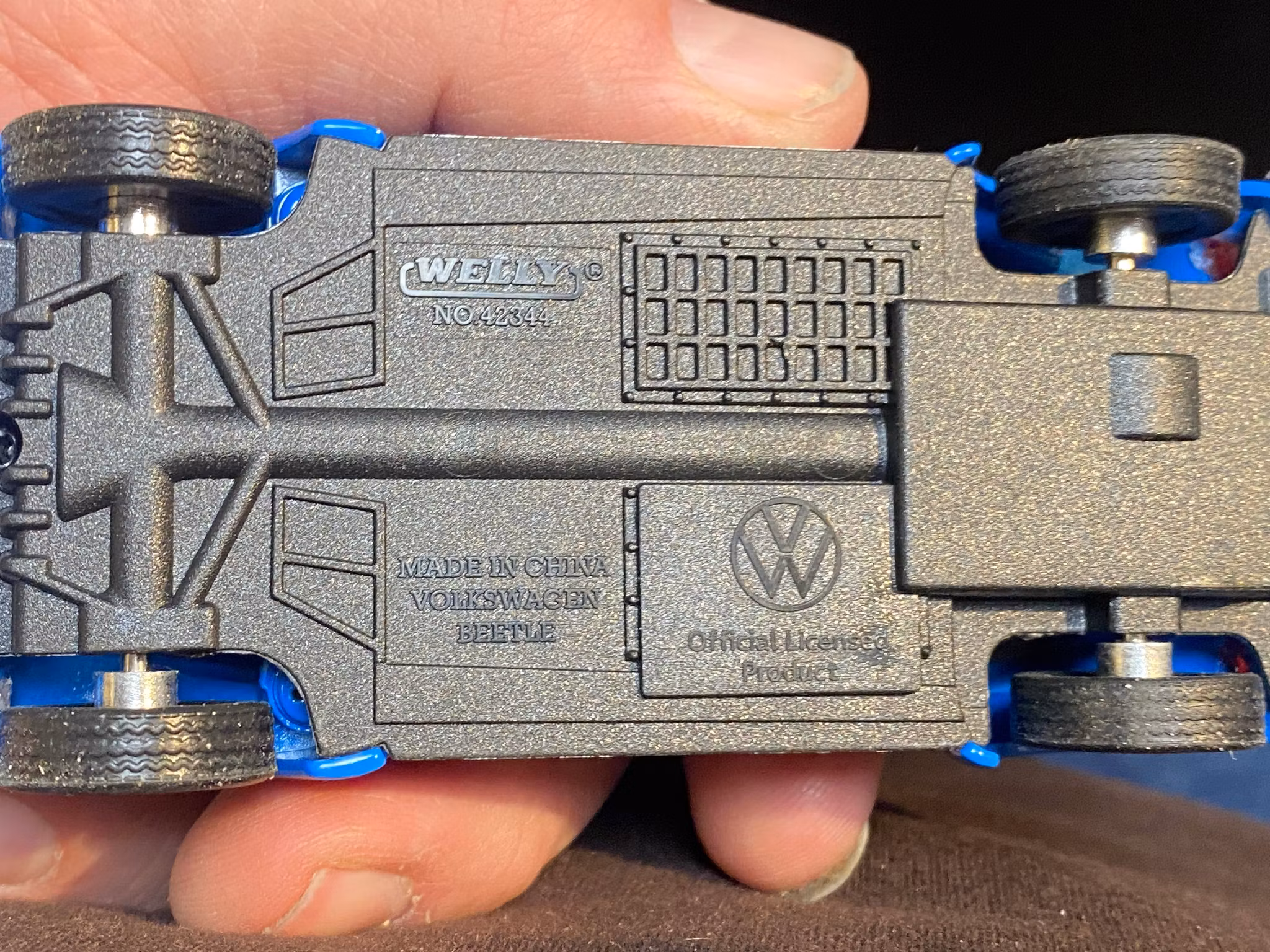 Skala 1/34 - 1/39 Volkswagen Beetle Conv. Blue fr Nex models / Welly