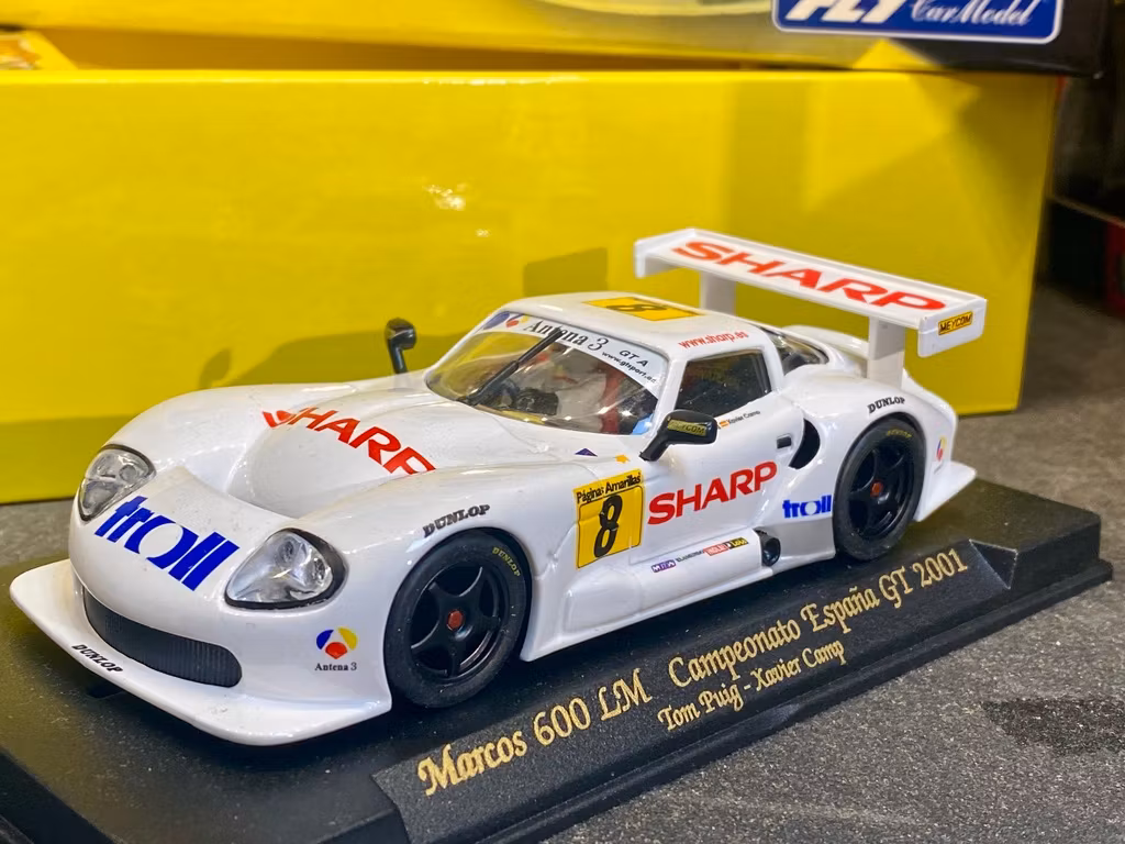Scale 1/32 An. FLY Slot Car: Marcos LM 600 #8 - Campeonato de Espana
